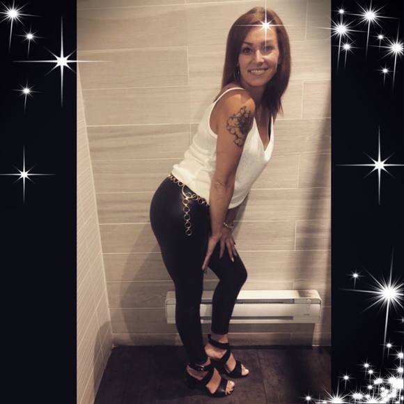 Meet your Posher, Jenny - Picture 1 of 1